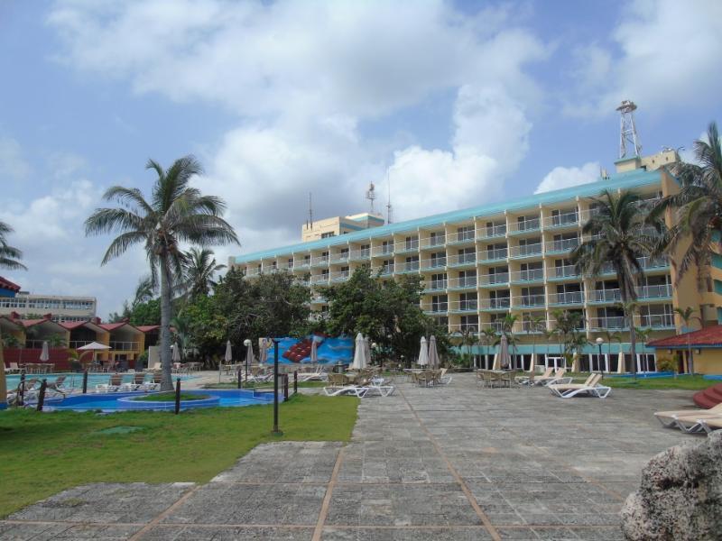 ホテル El Viejo Y El Mar ハバナ エクステリア 写真